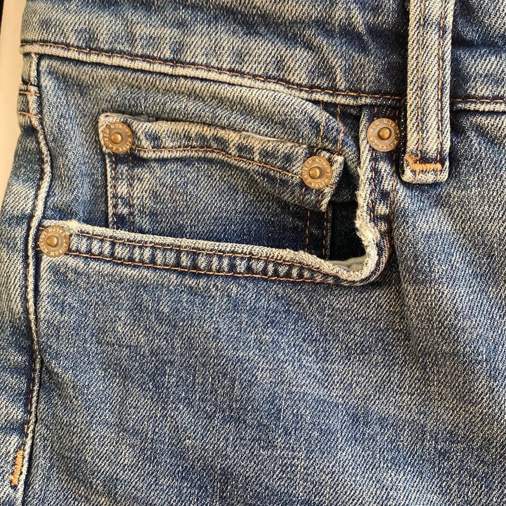Lauren Ralph Lauren mid rise ankle length slightly distressed jeans size 6 NWOT - Picture 6 of 10